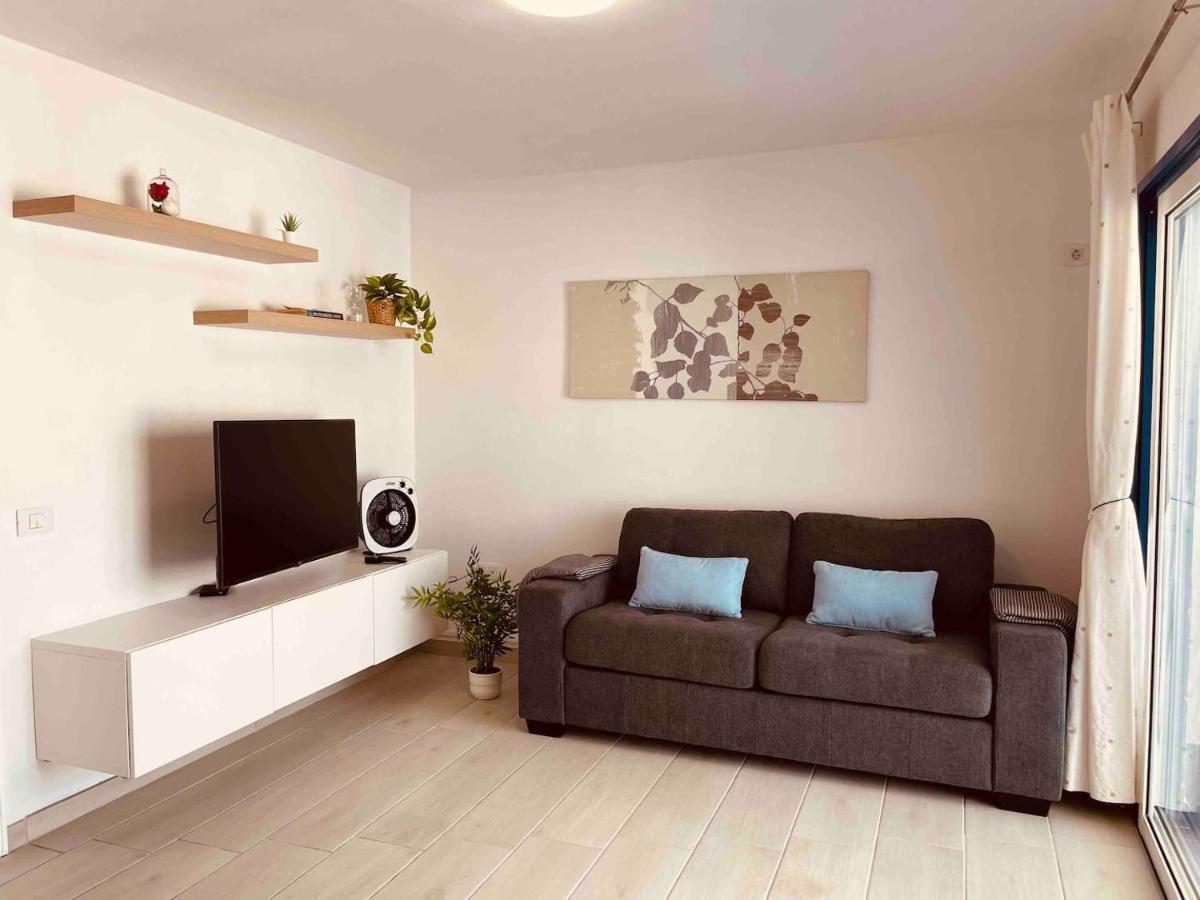 Apartment Luna -Modern One Bedroom Apartment In Central Puerto Del Carmen Tias Exterior photo